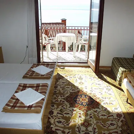 Apartment By The Sea Podaca, Makarska - 315 *